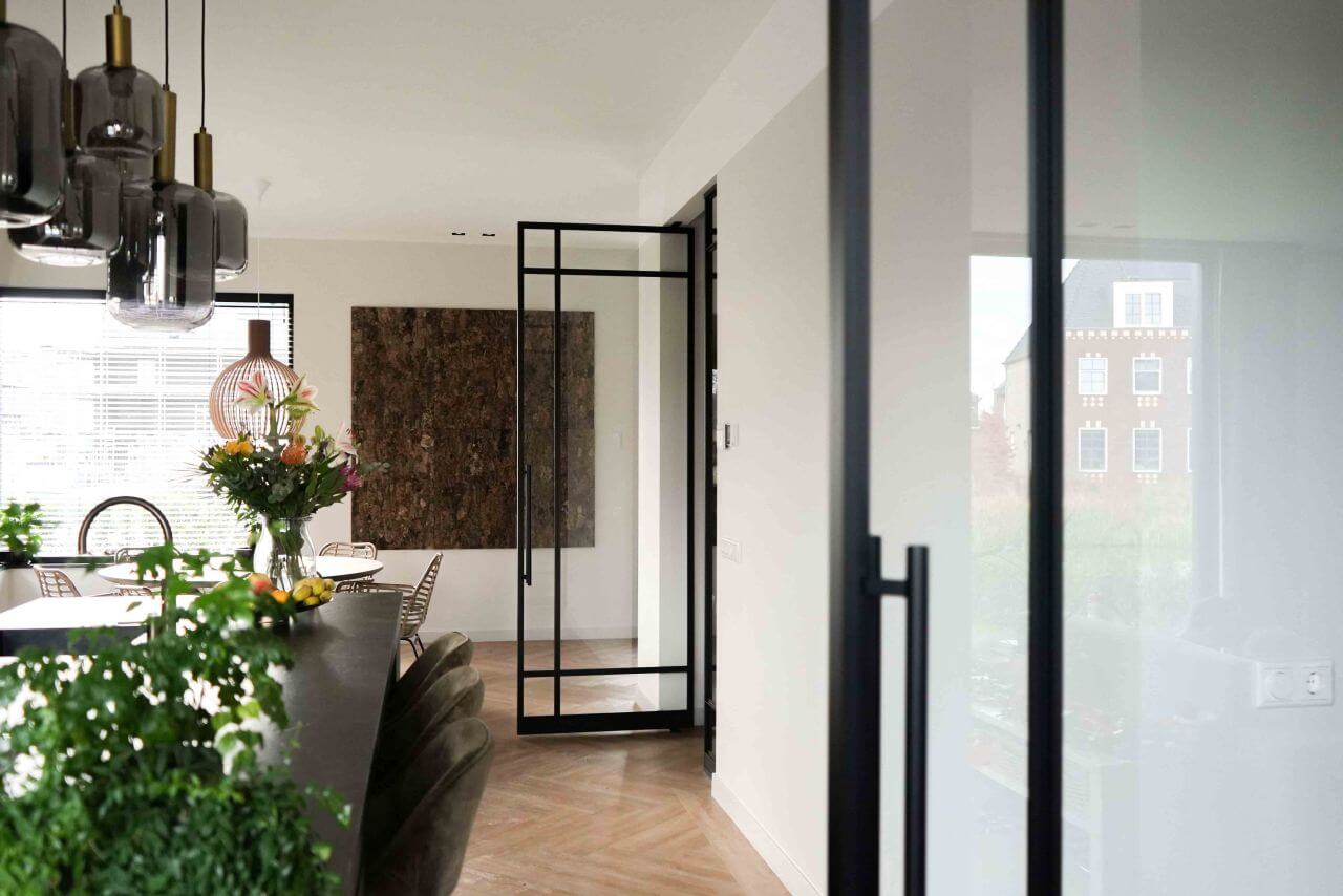 Stalen deuren van Aluwdoors in het zwart