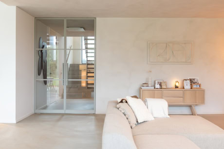 Taatsdeuren woonkamer naar hal