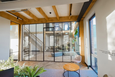 Scharnierdeur met bovenlicht