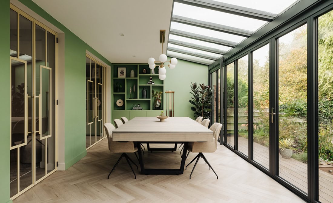 aluminium schuifdeuren eetkamer gouden profiel