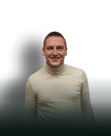 Hoogwaardige stalen deuren en wanden op maat van Aluwdoors, gespecialiseerd in op maat gemaakte stalen constructies voor interieur en exterieur exclusieve toepassingen.