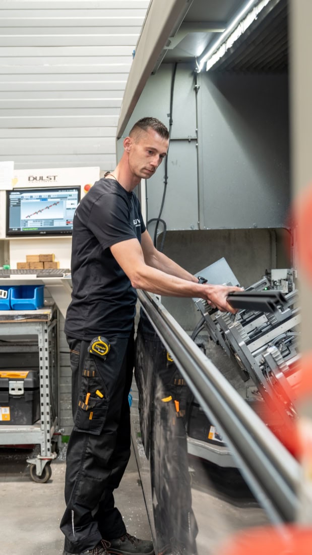 Assembly worker at Aluwdoors.