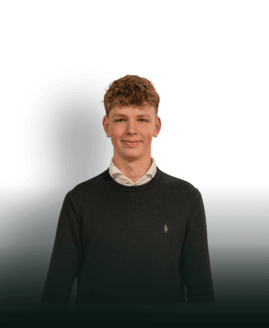 Hoogwaardige stalen deuren en wanden op maat, perfect afgestemd op jouw wensen, geleverd door Aluwdoors. Creëer een industriële en eigentijdse uitstraling in huis of kantoor.